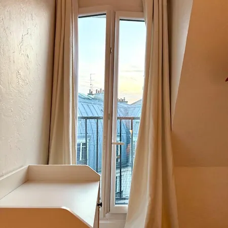 Place De La Republique Апартаменты