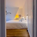 Apartmán Place De La Republique Paříž