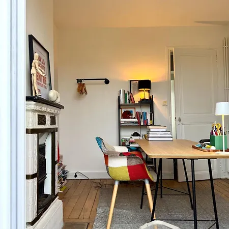 Apartmán Place De La Republique Paříž